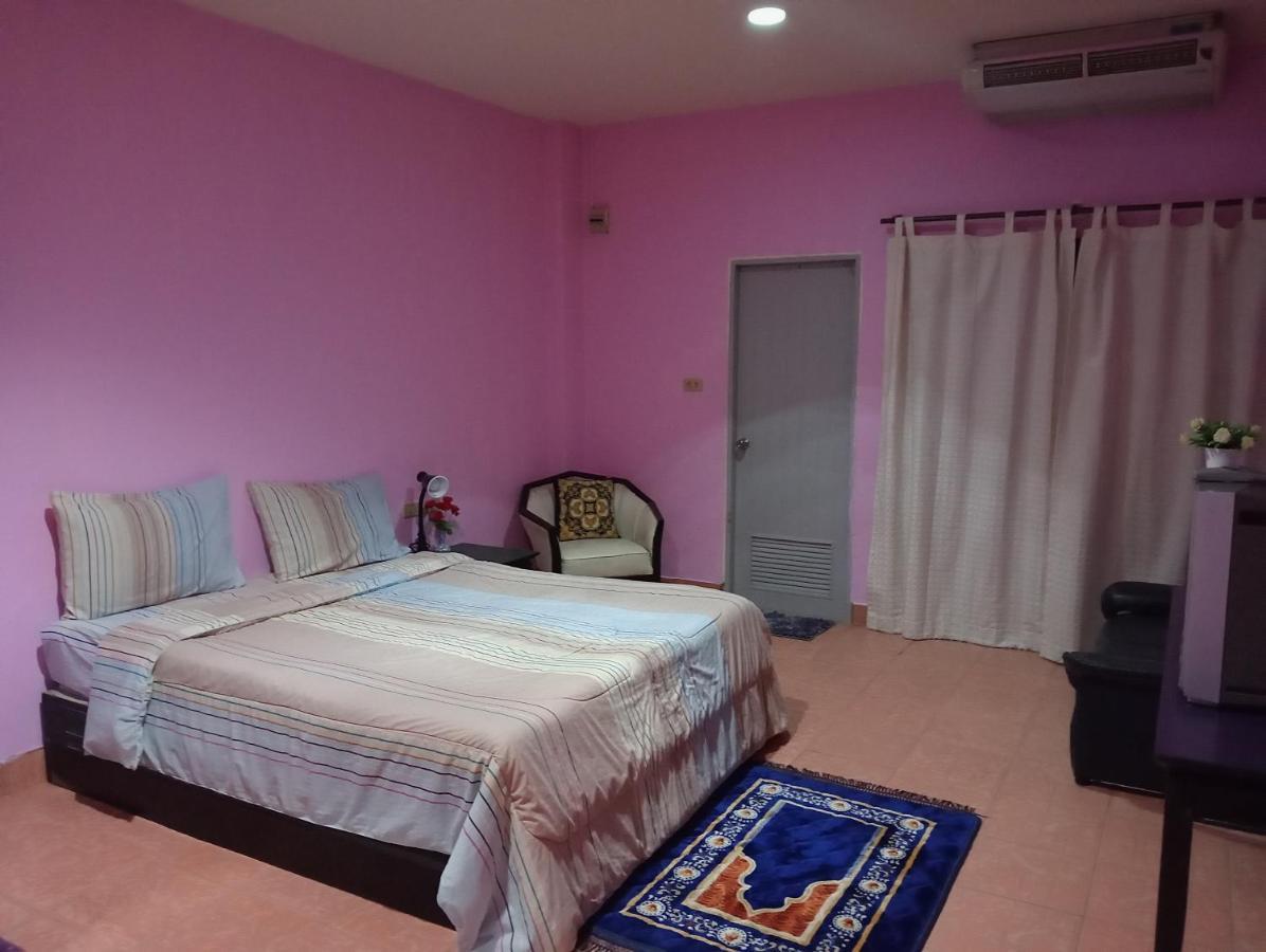 Apartments Thai Smile Pattaya ภายนอก รูปภาพ