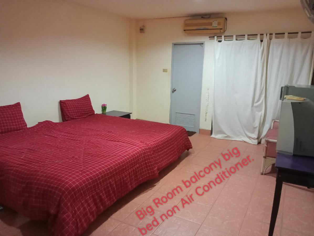 Apartments Thai Smile Pattaya ภายนอก รูปภาพ
